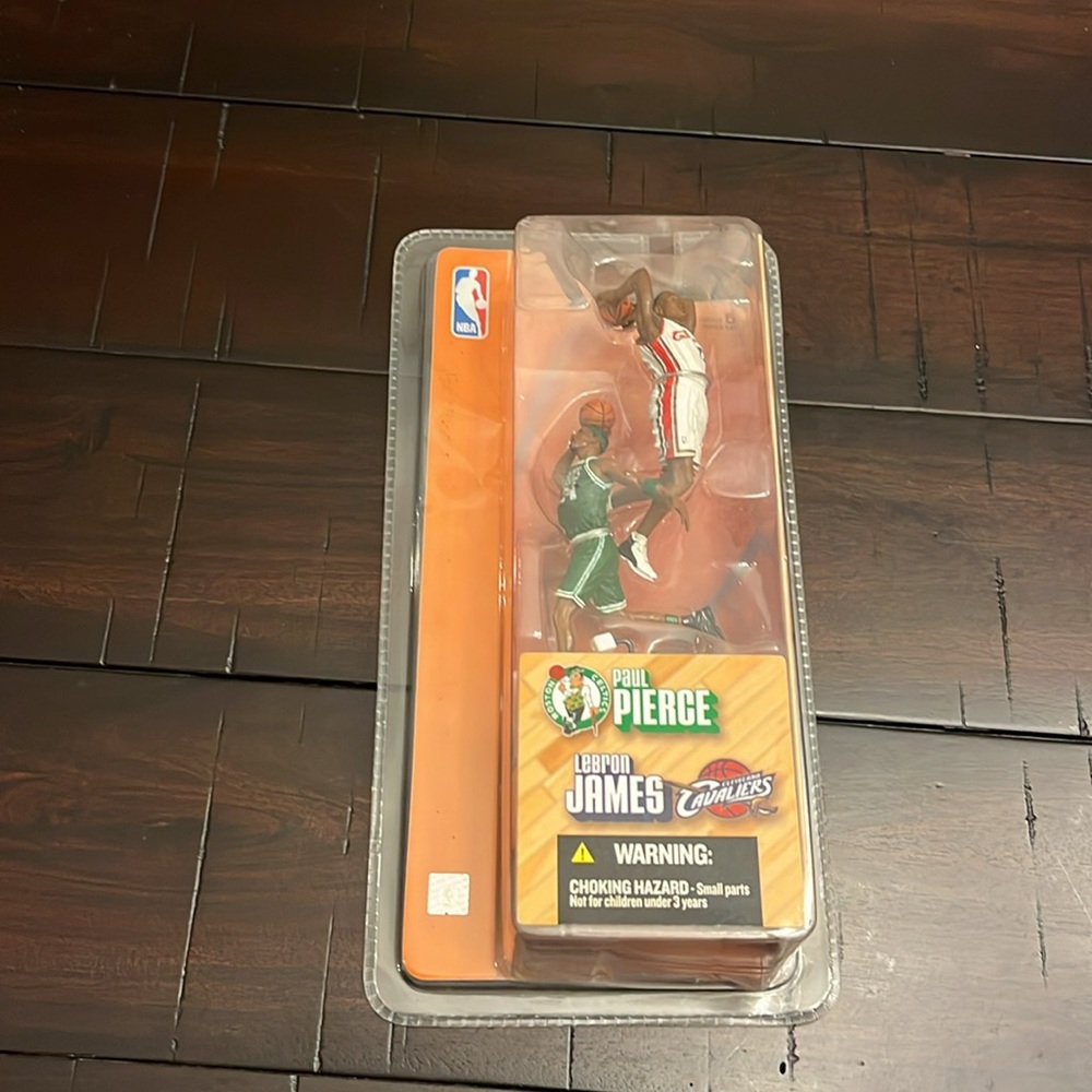 Mcfarlane Lebron James and Paul Pierce Action Figures NBA basketball 2003 new